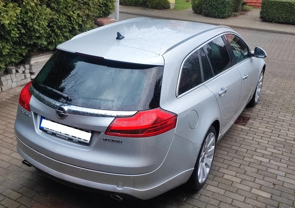Opel Insignia cena 25999 przebieg: 194000, rok produkcji 2012 z Szczecin małe 37